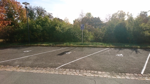 Bild des Behindertenparkplatzes des Arbeitsgerichts Lüneburg